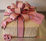 Present, pink &&nbsp;black